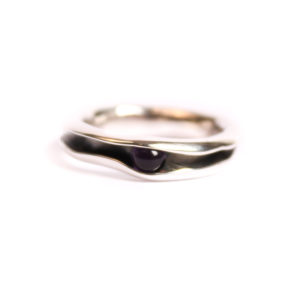 Single Amethyst Cabochon ring